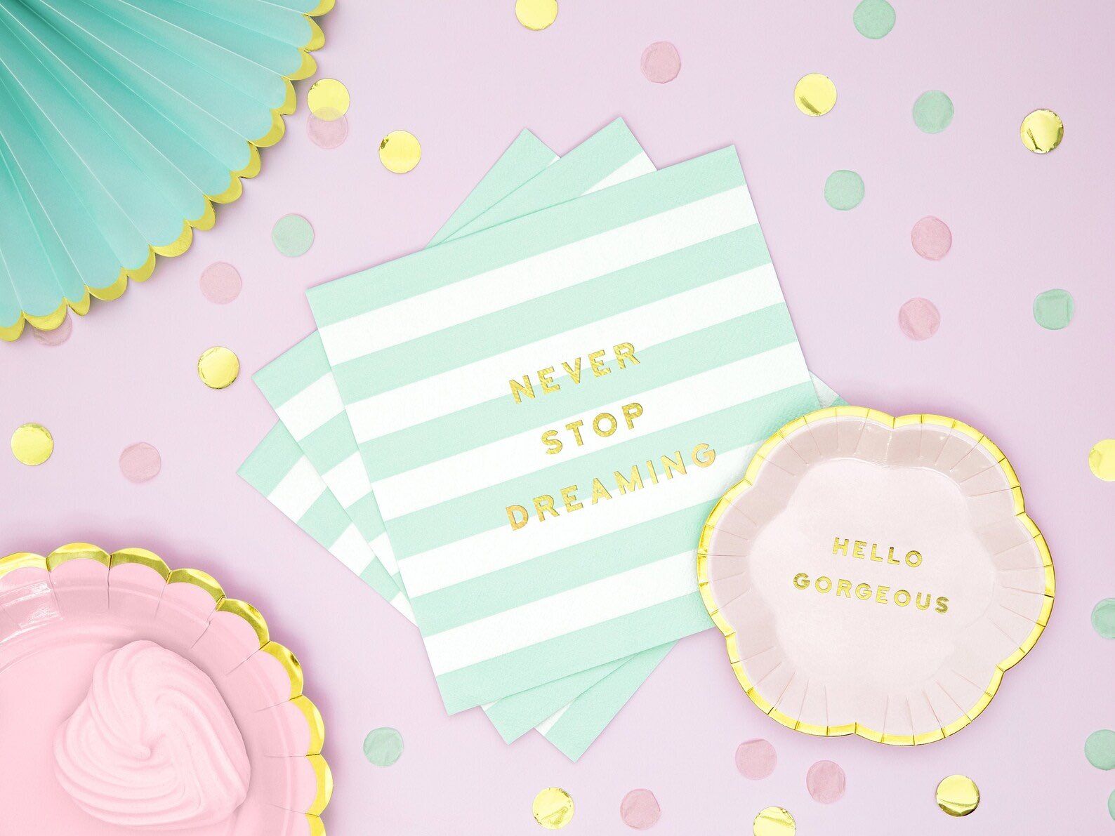 Pastel Green Never Stop Dreaming Napkins