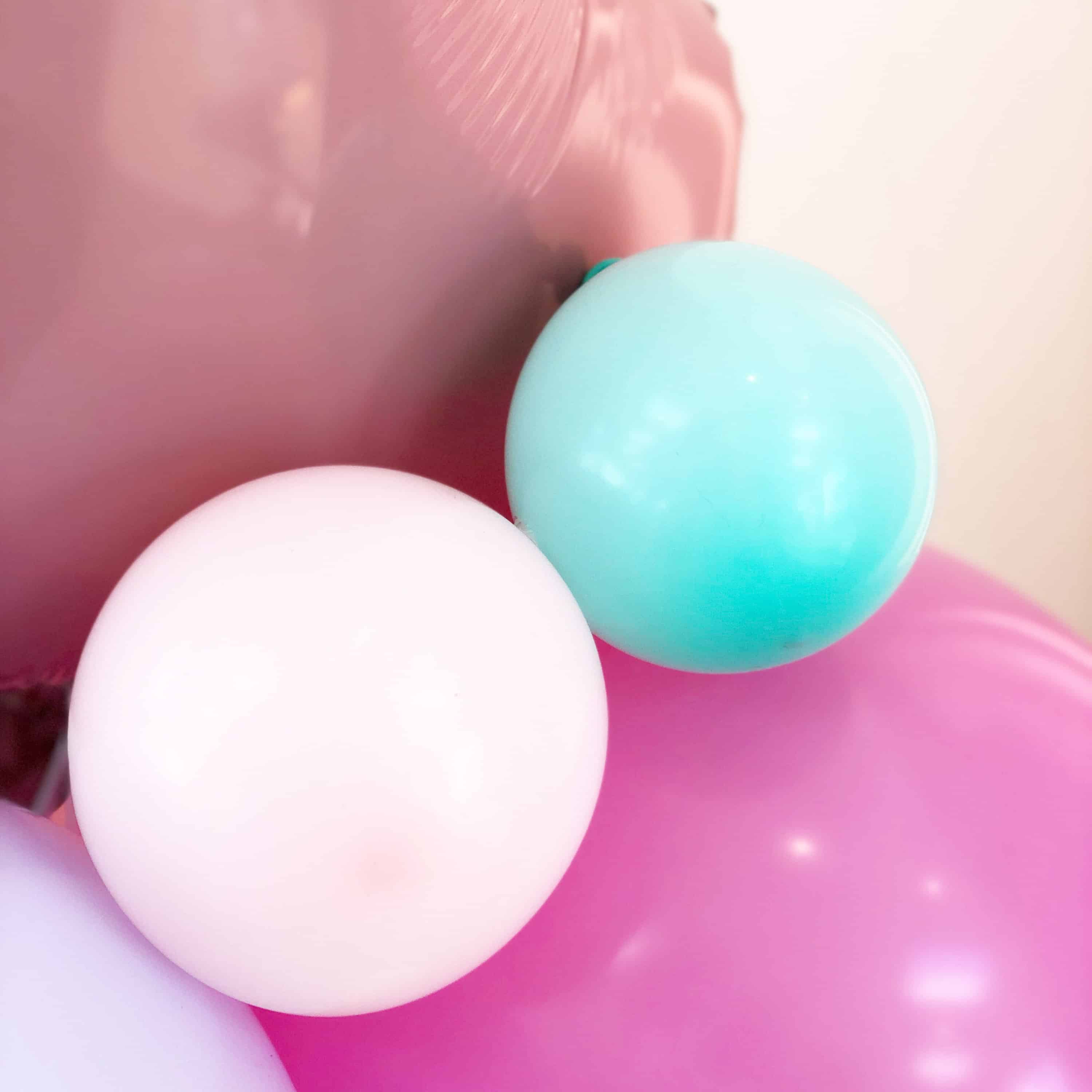 DIY Pastel Birthday Balloon Sculpture Balloon detail