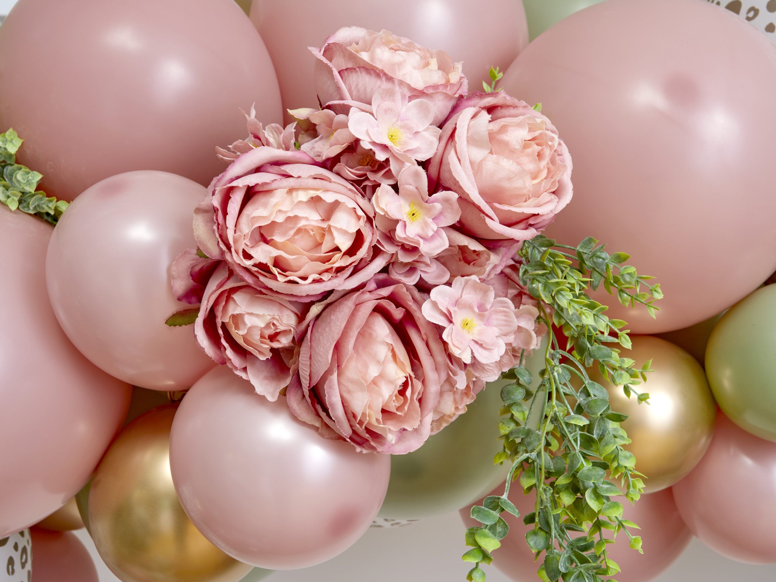 Safari Balloon Garland