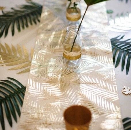 Gold Leaves table runner Tableware