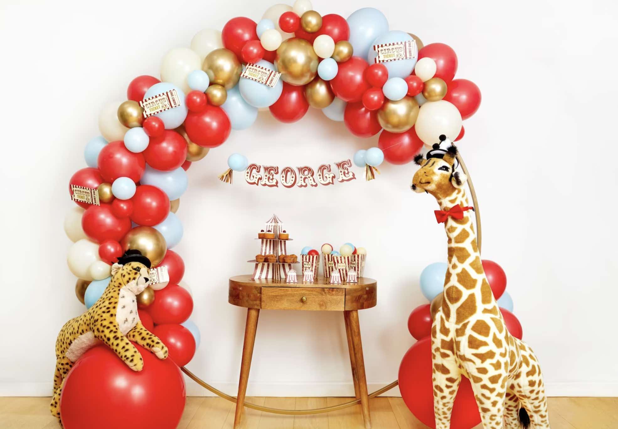 Circus Balloon Garland