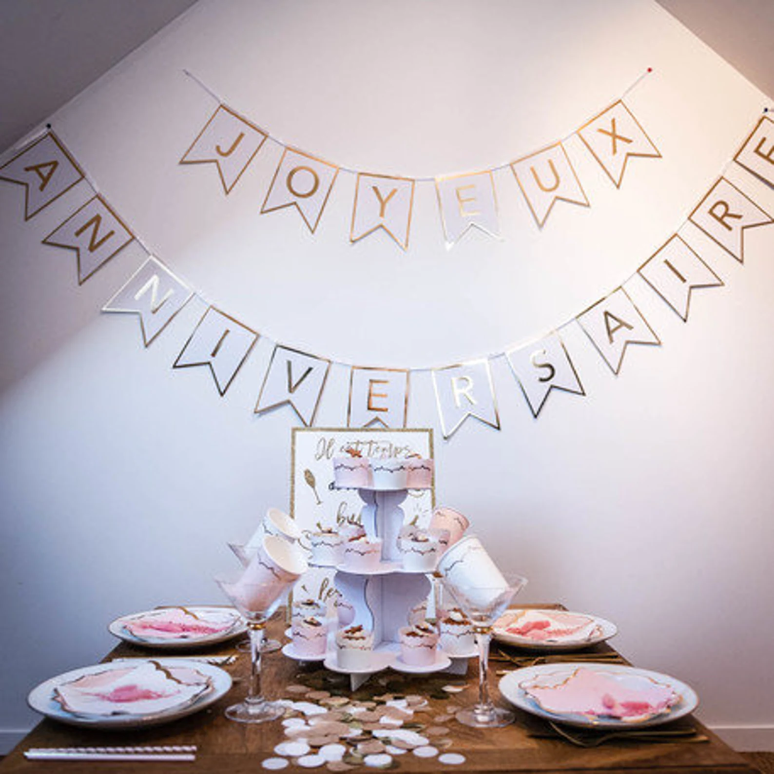 pastel pink paper cups