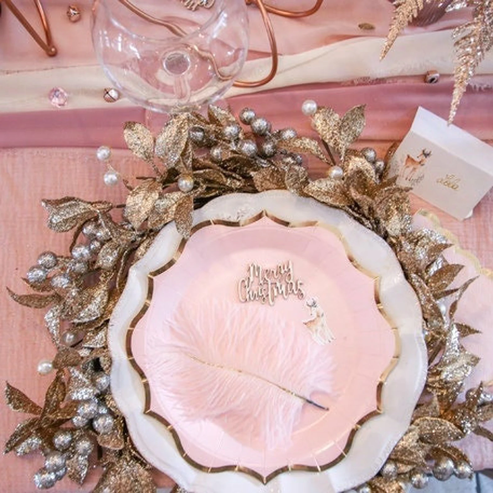 pink plates gold edges