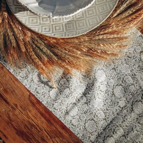 Table Runner Lace