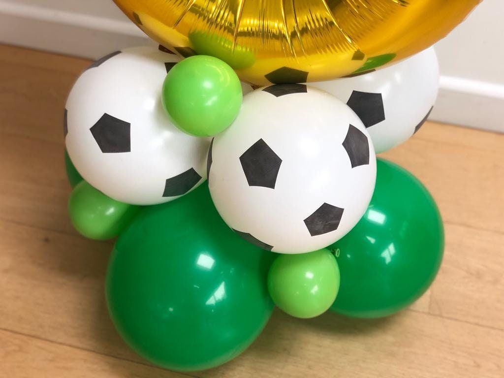 Balloon Sculpture Football Balloon Sculpture Football