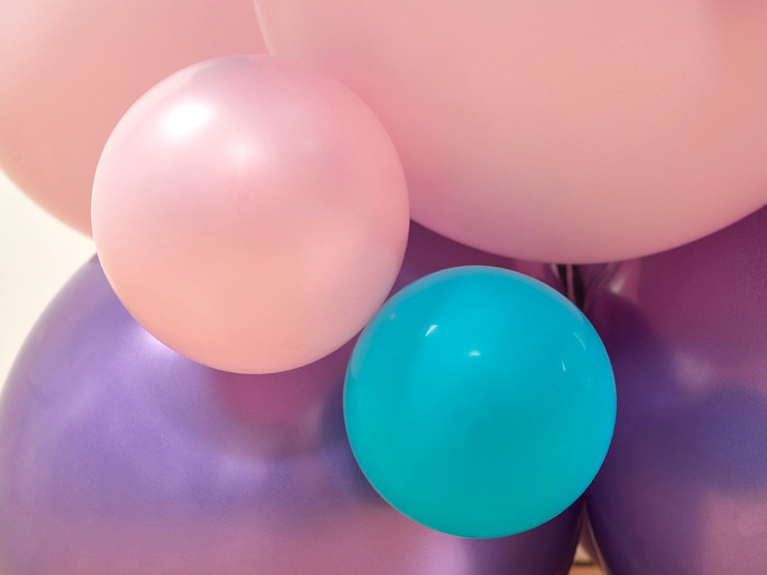 Mermaid Balloon Sculpture Balloon details