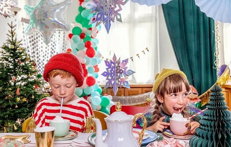 Christmas Decorations Christmas Decorations