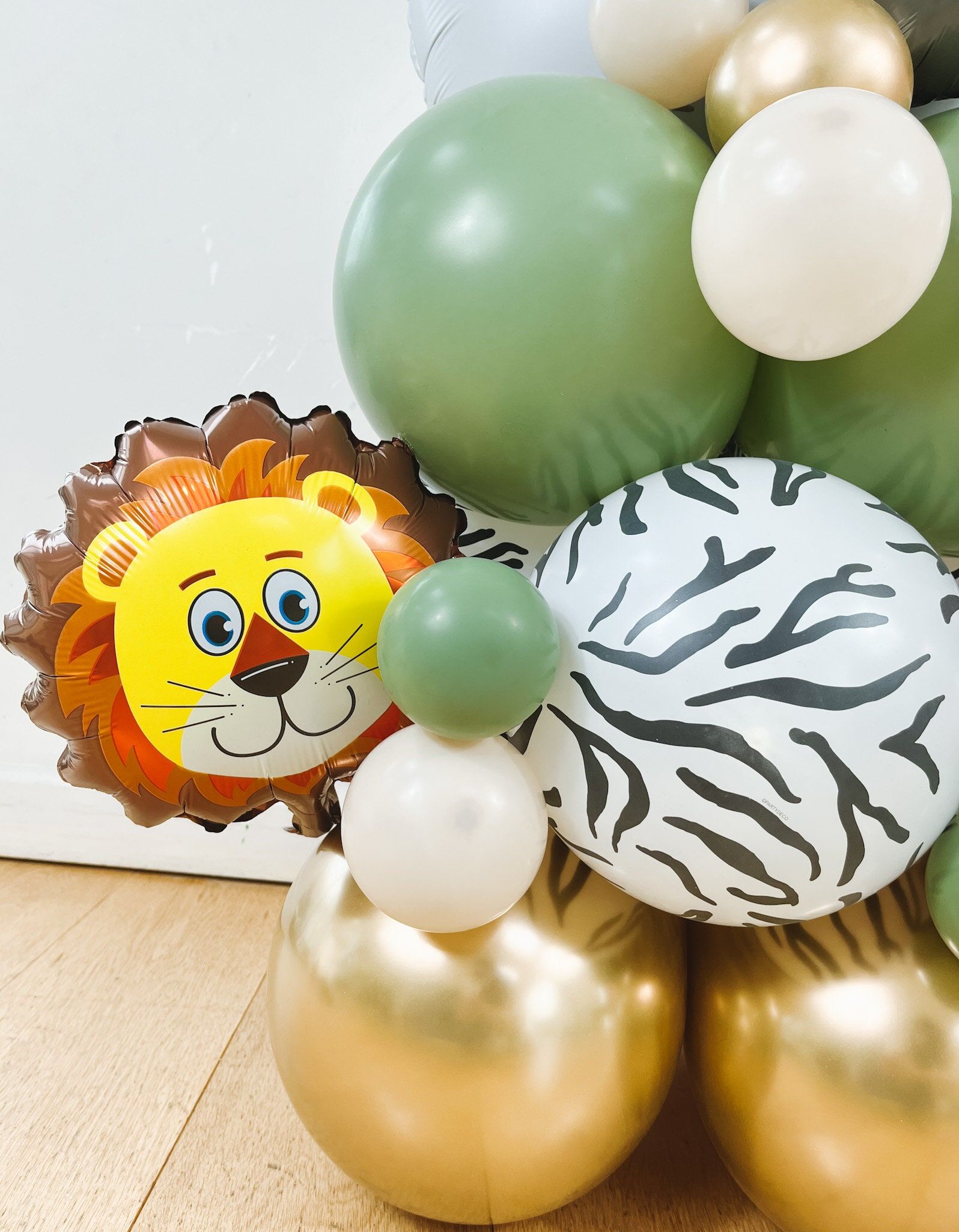 Green Safari Green Safari