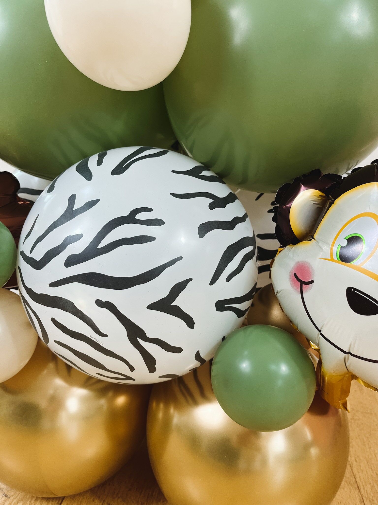 Green Safari Green Safari