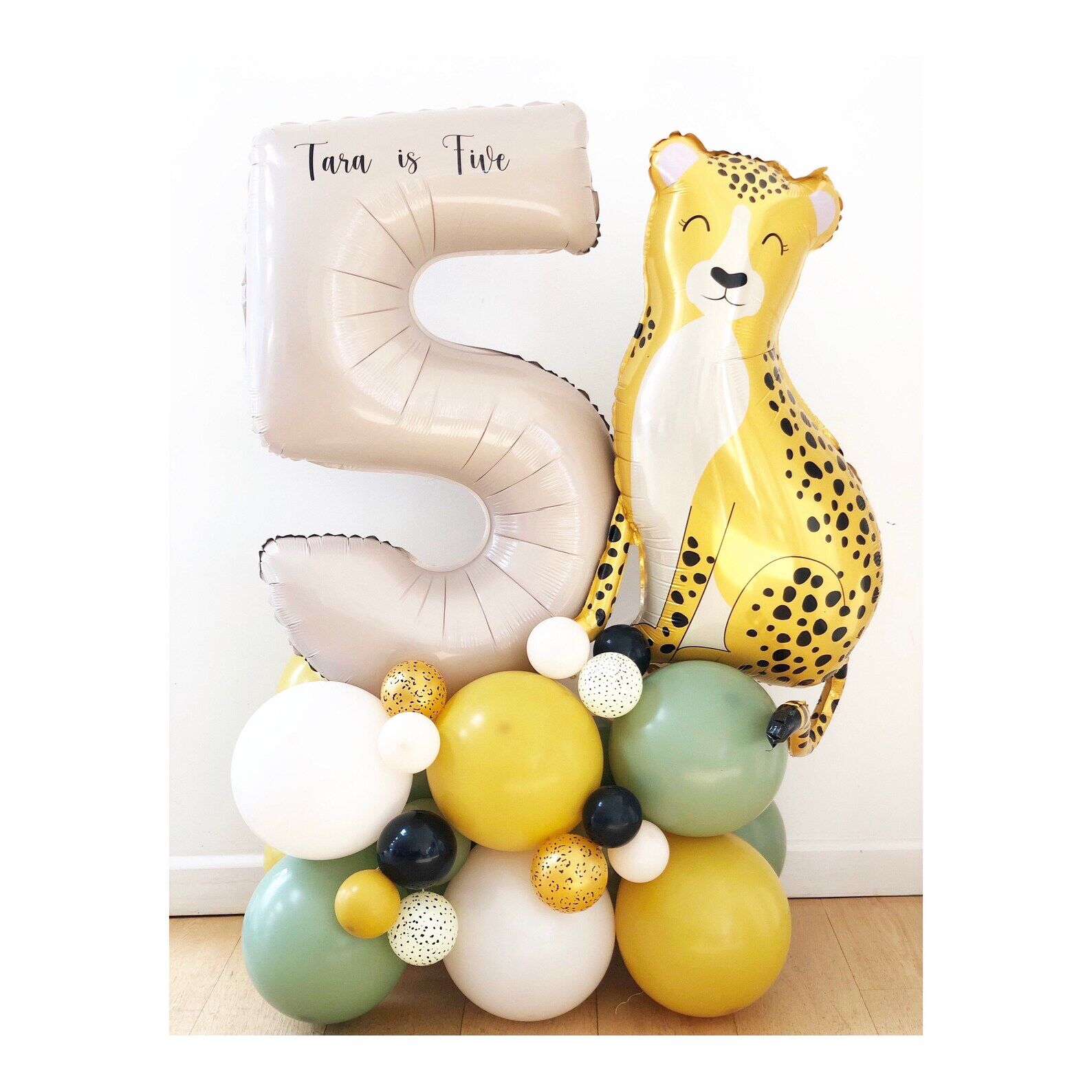 DIY Cute Cheetah Balloon Sculpture