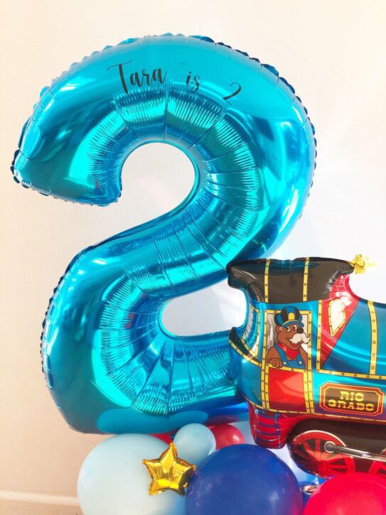 DIY Large Train Sculpture