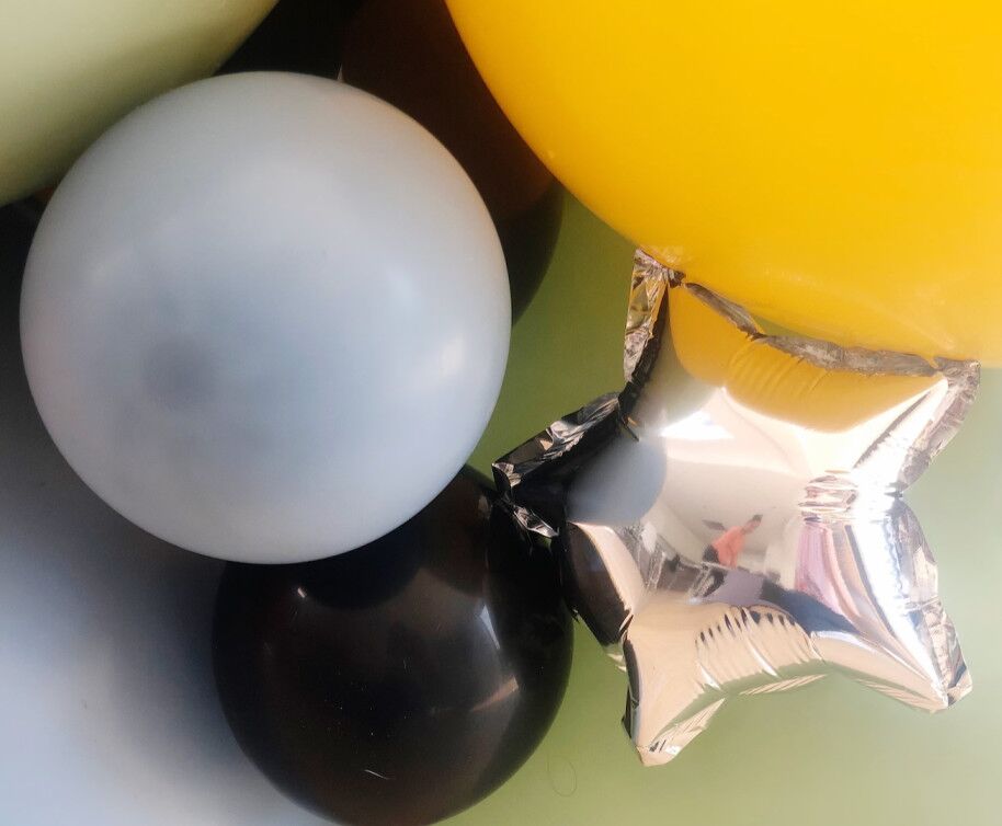 DIY Digger Balloon Sculpture DIY Digger Balloon Sculpture