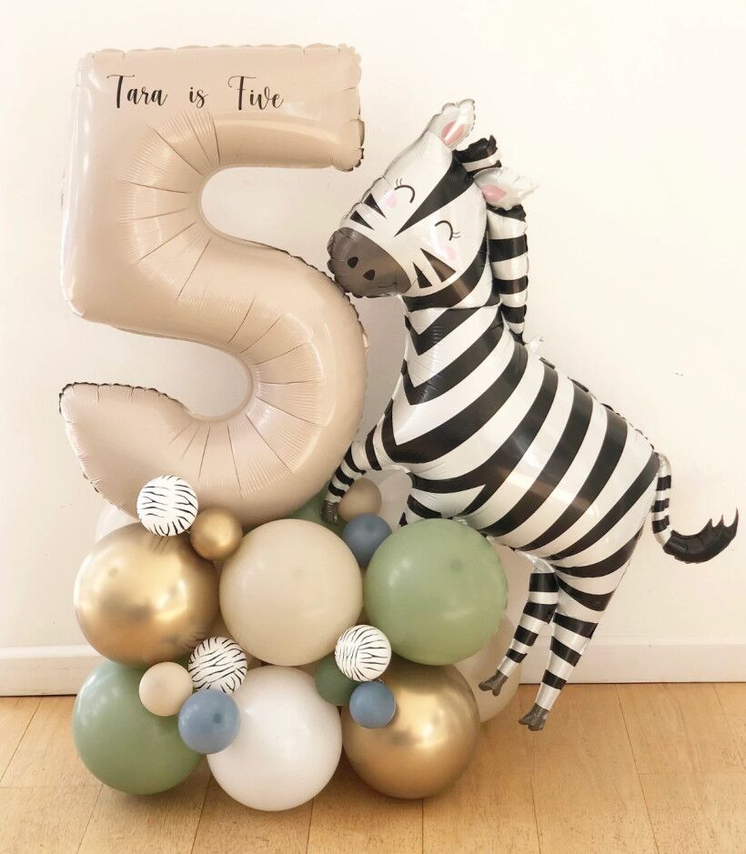 DIY Cute Zebra Balloon Sculpture DIY Cute Zebra Balloon Sculpture
