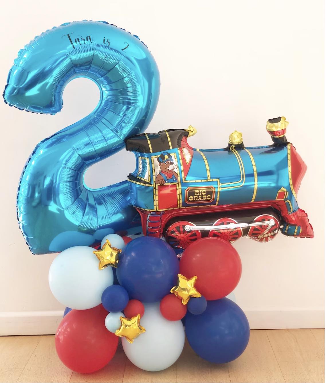 DIY Large Train Sculpture