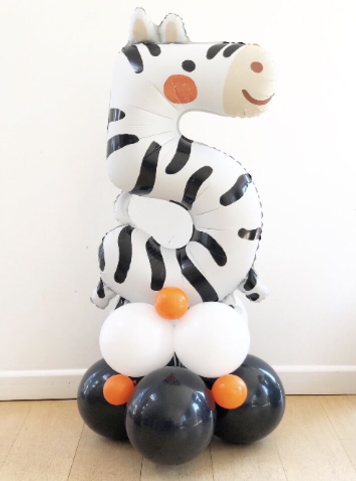 DIY 5th Birthday Zebra Balloon Sculpture