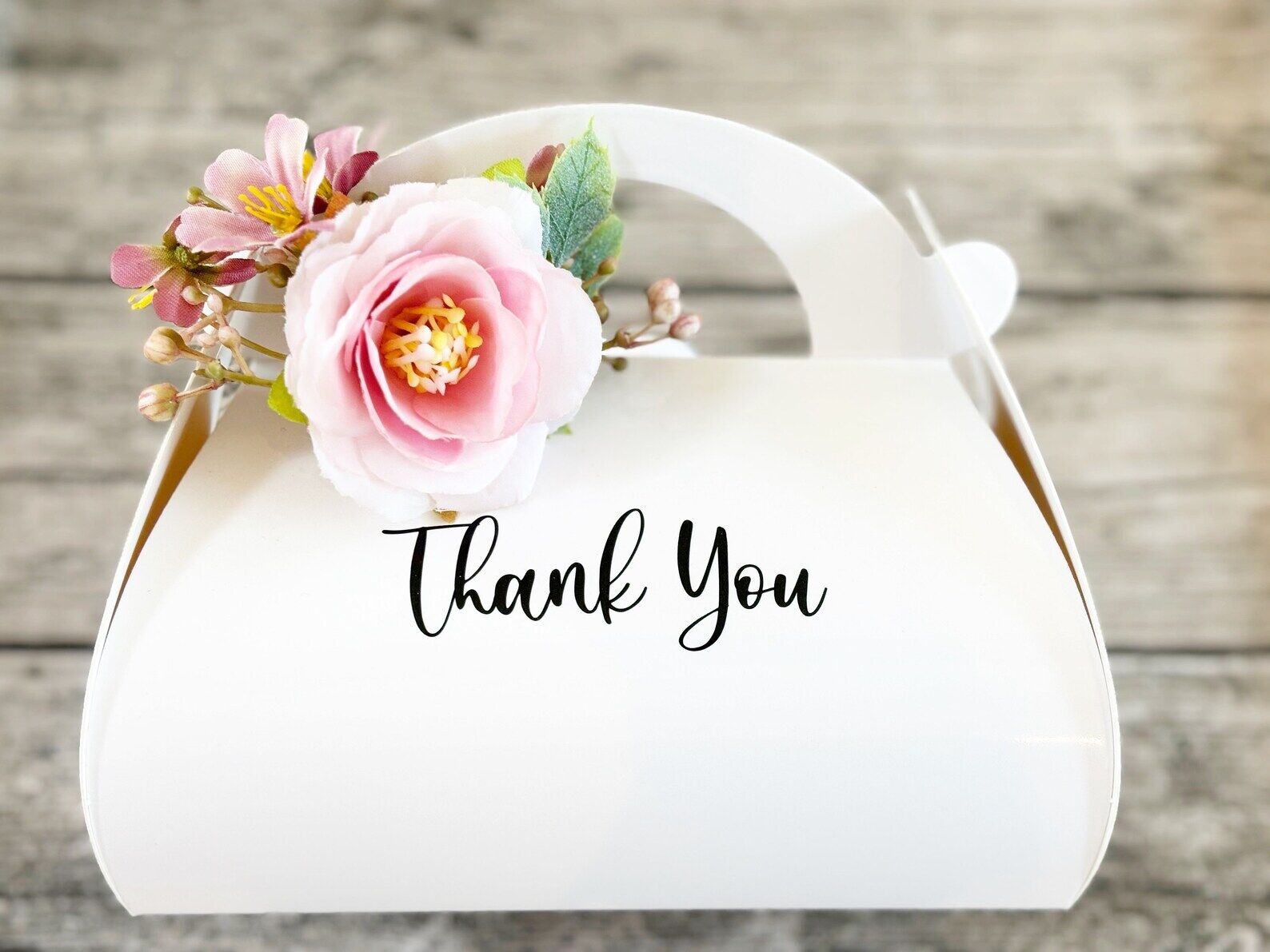 Minimalist Cake Boxes Minimalist Cake Boxes