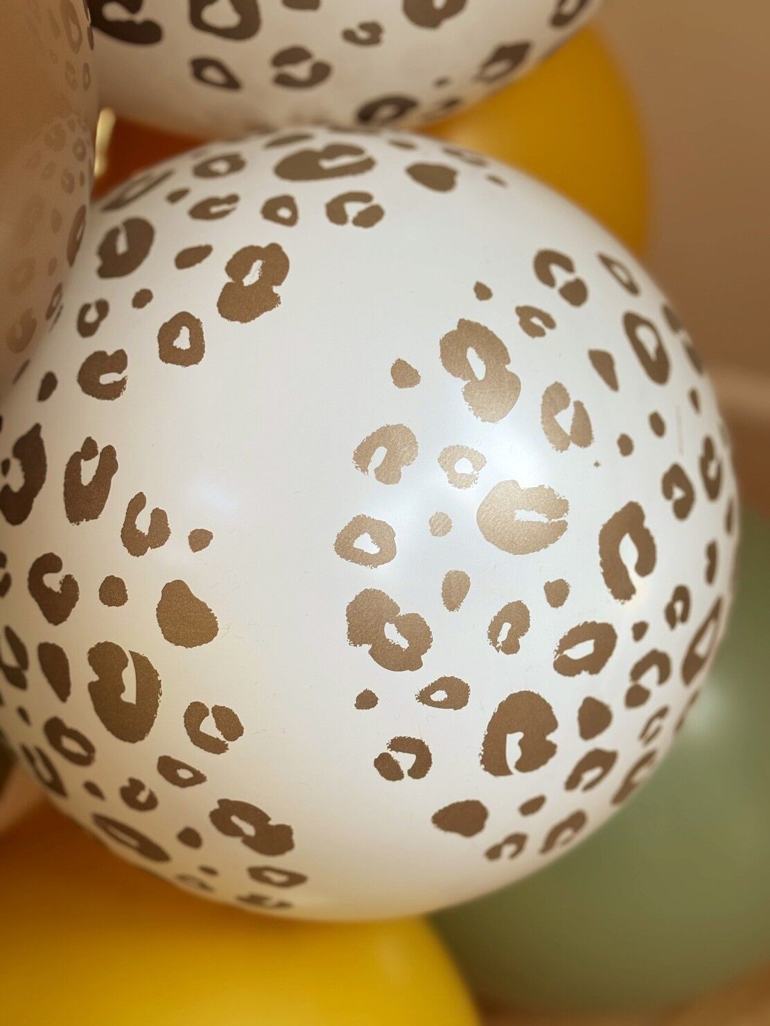 Natural Safari Birthday Balloon Sculpture