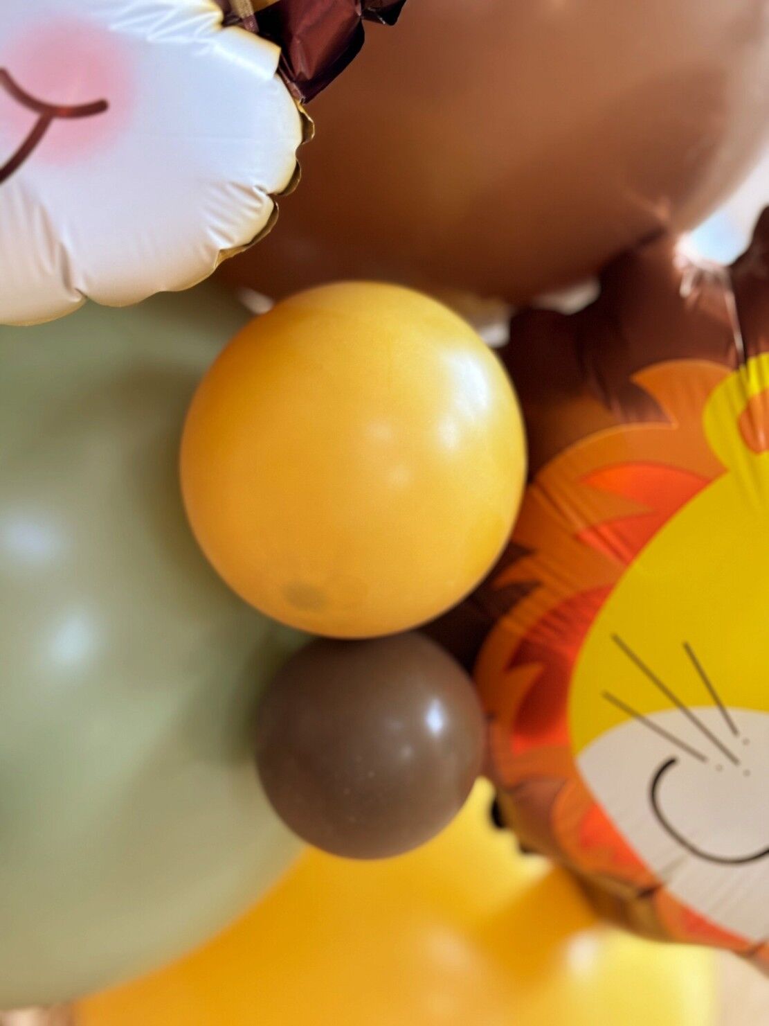 Natural Safari Birthday Balloon Sculpture