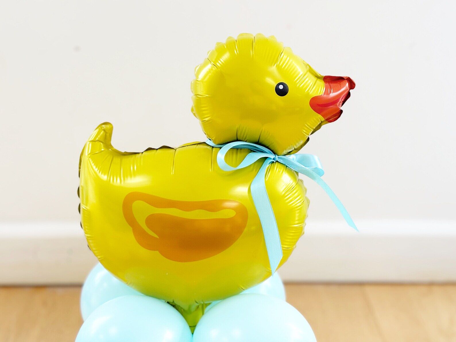 pixelcut-export-13 copy DIY Mini Duck Balloon Sculptures