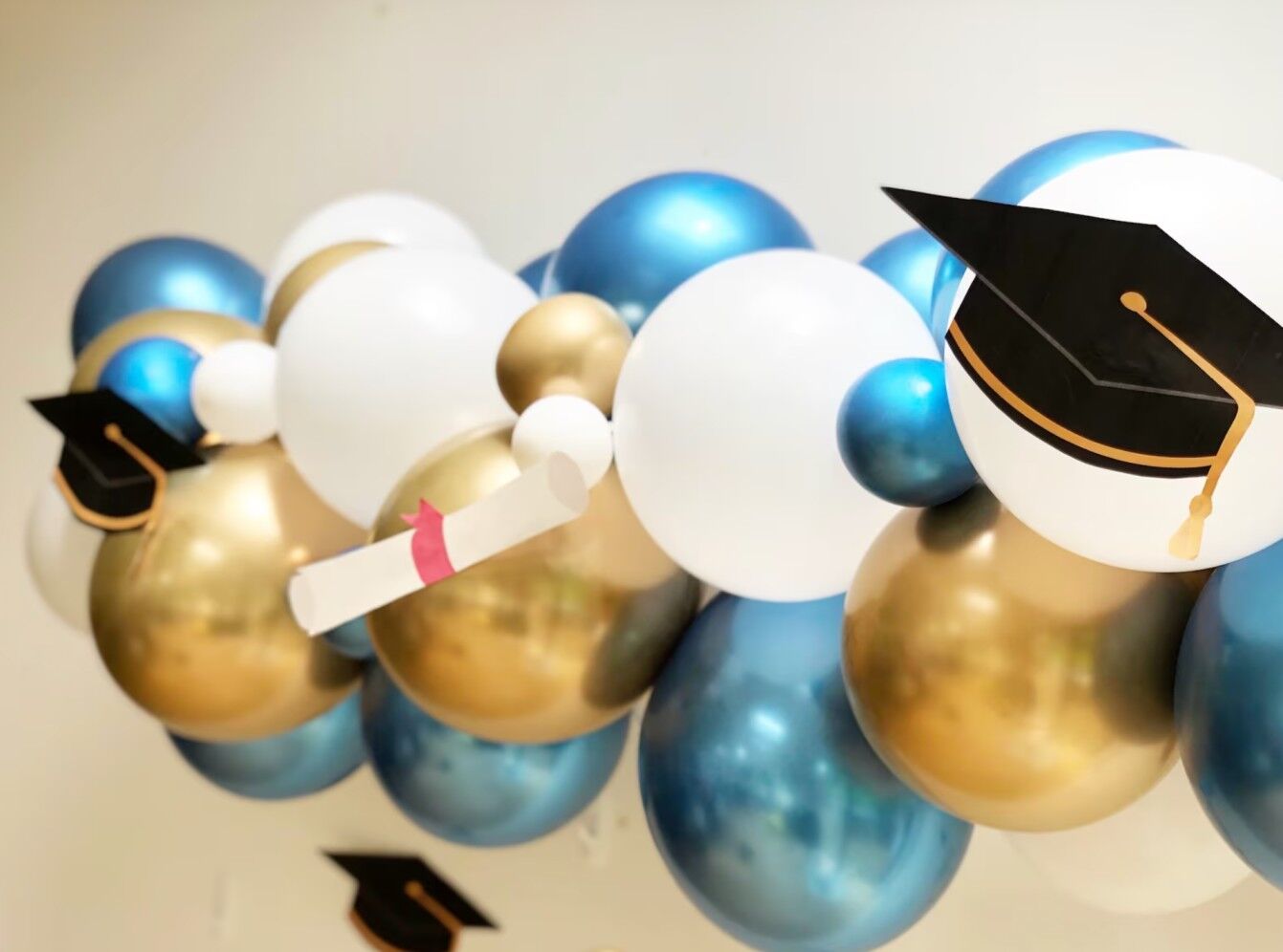 Graduation DIY Balloon Garland Kit Graduation DIY Balloon Garland Kit