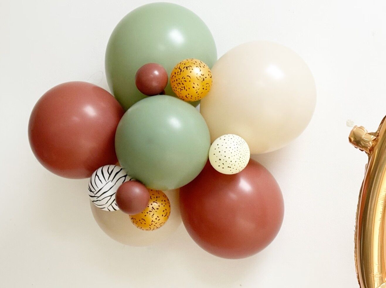 Eucalyptus Safari Balloon Bunting