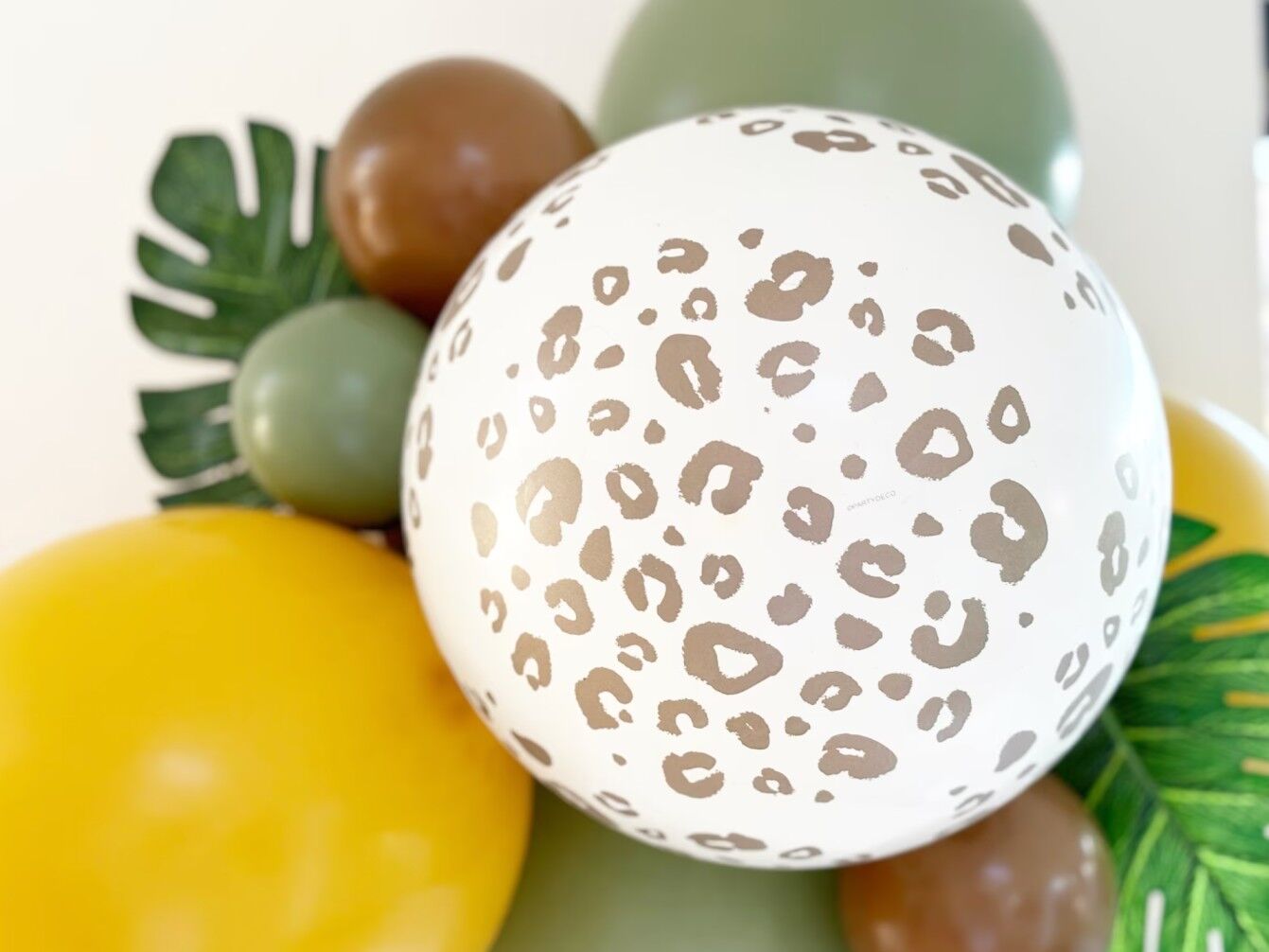 Safari One Balloon Bunting