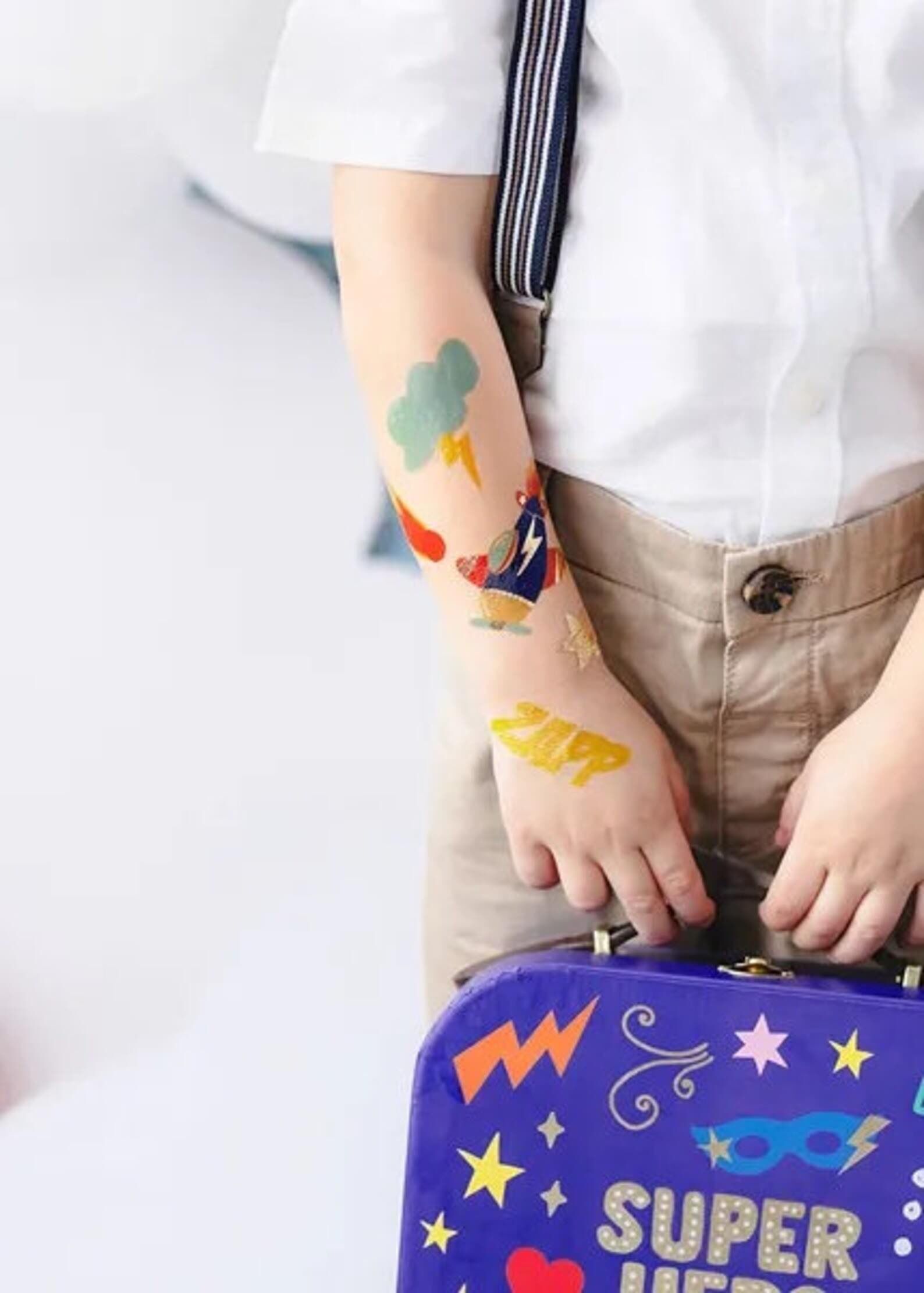 Planning an Airplane party for your little one? Make the party extra fun with these adorable temporary tattoos!