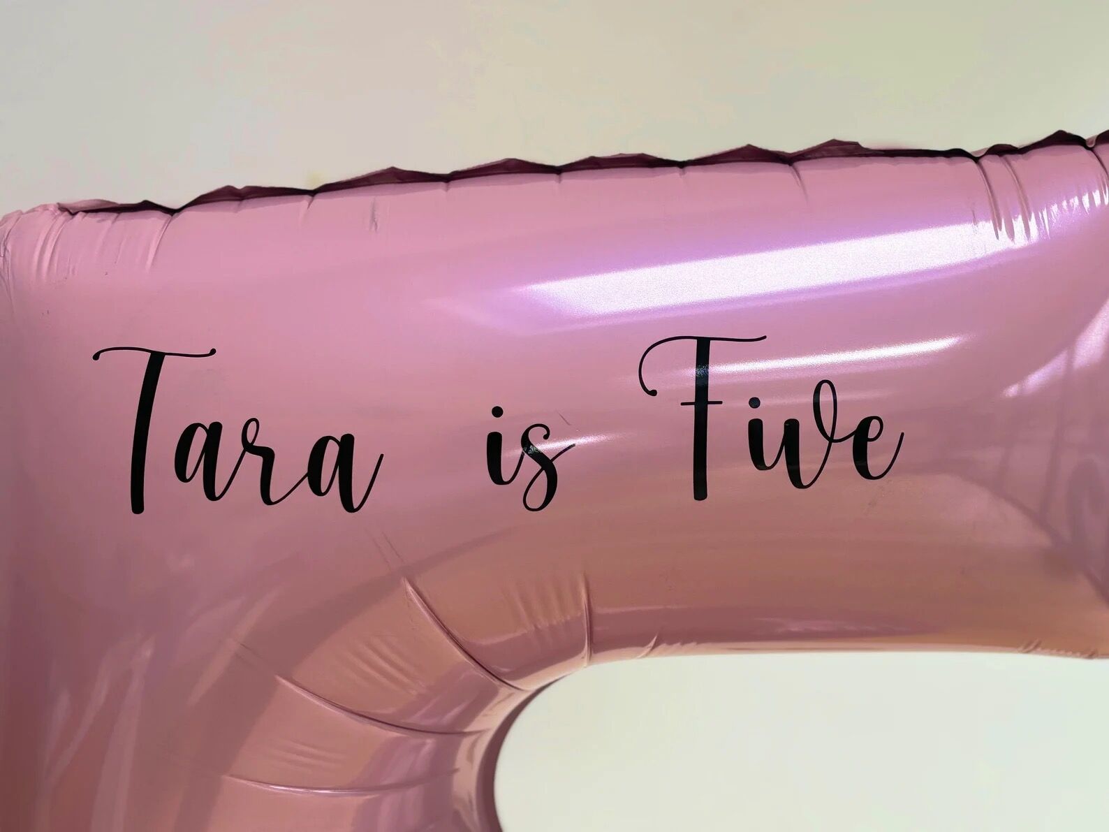 DIY Bingo Balloon Sculpture