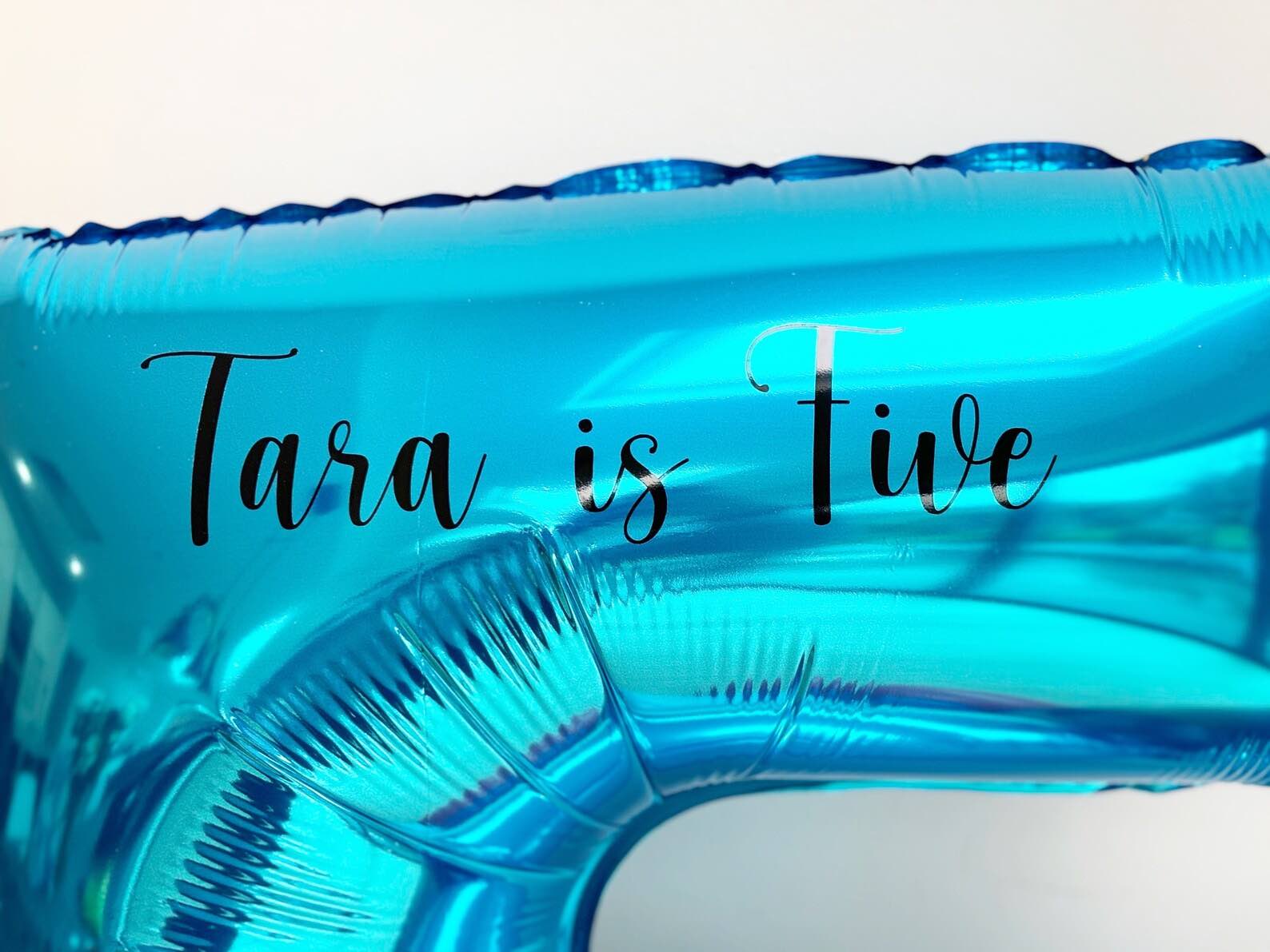 SONIC DIY Sonic Balloon Sculpture