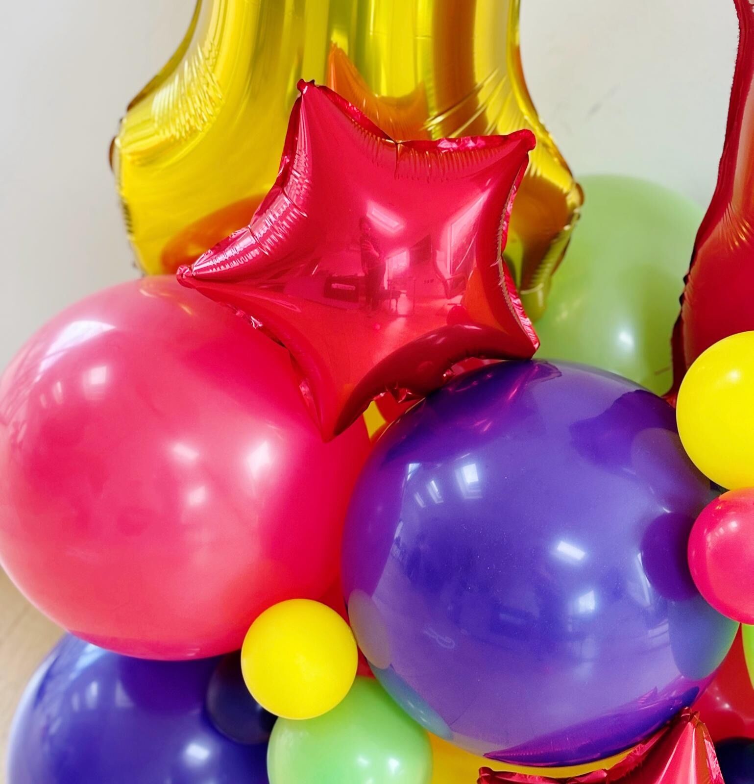 DIY Teletubbies Balloon Sculpture