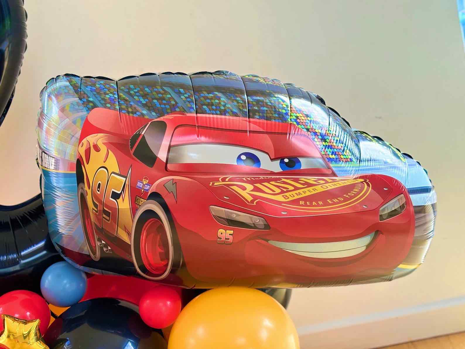 Lightning McQueen Balloon Sculpture