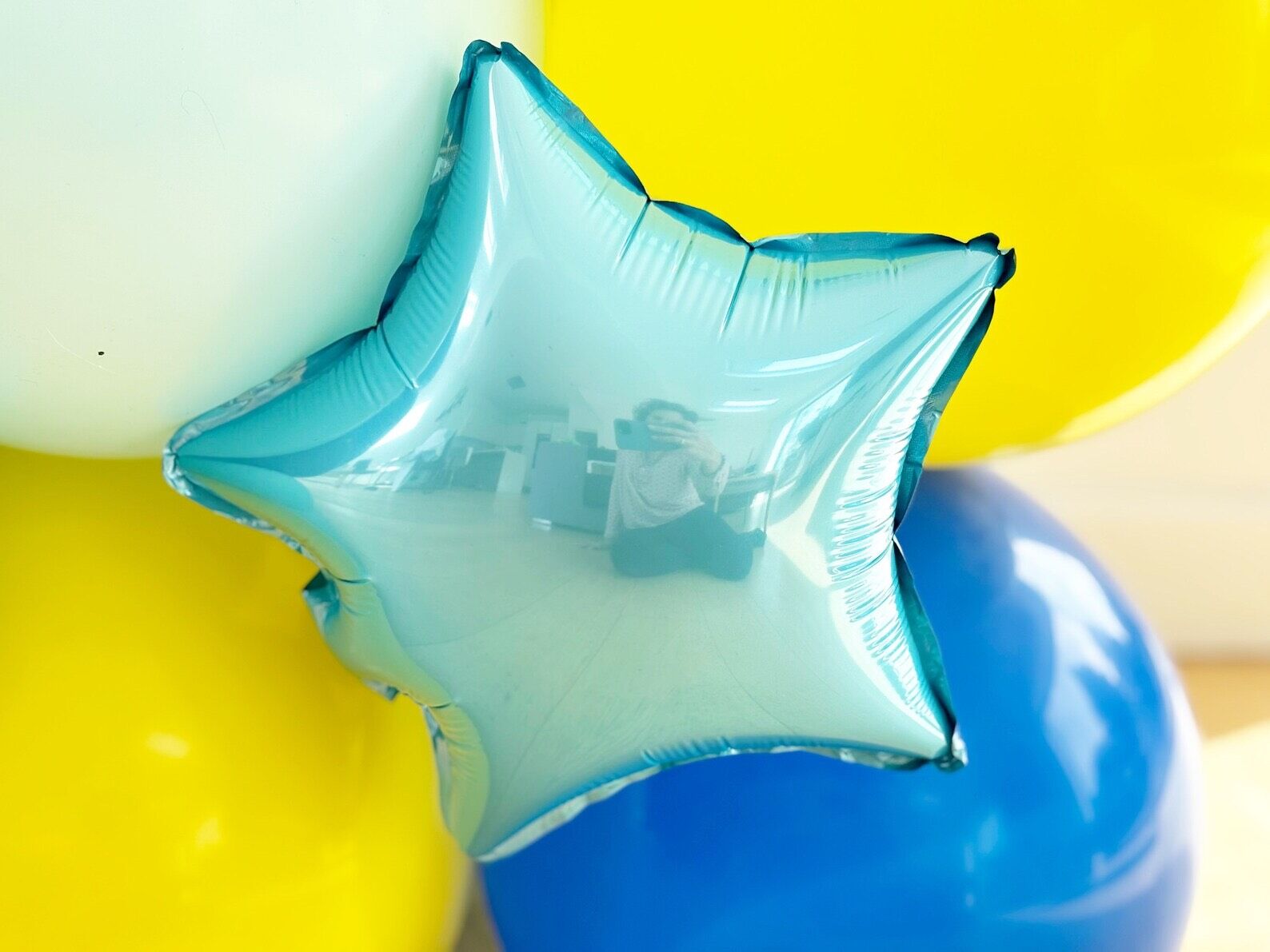 Minions Balloon Sculpture