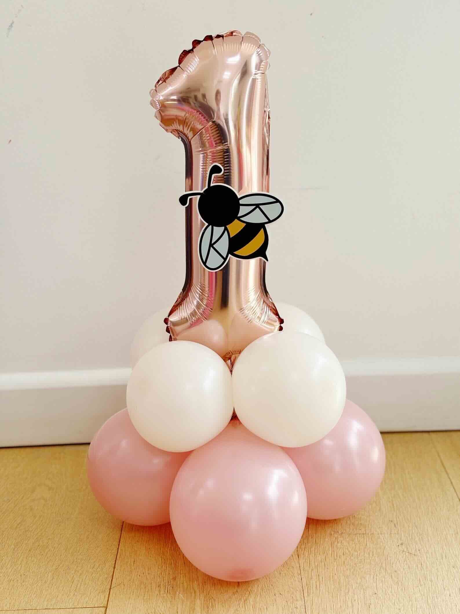 DIY Mini Licensed Winnie Pooh Balloon Sculptures