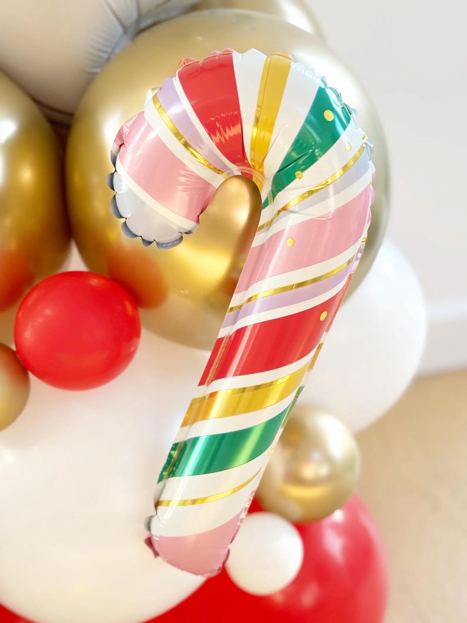 Santa Balloon Sculpture