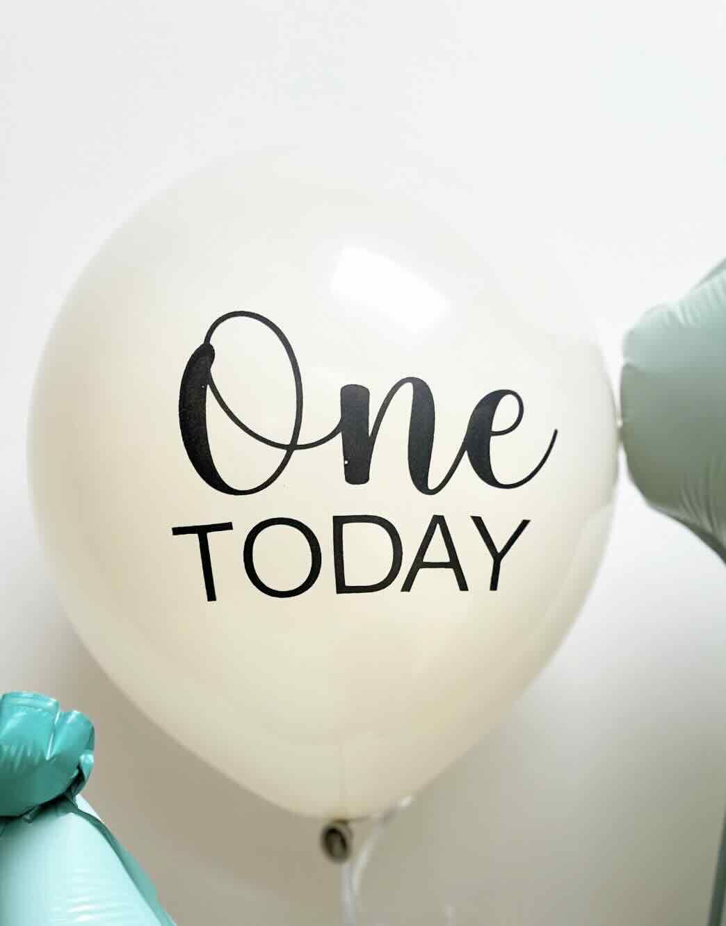 Personalised Bear 1st Birthday Balloon Set