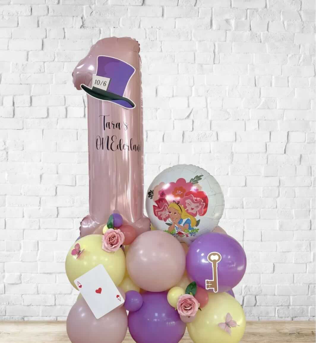 Alice in Wonderland Balloon Sculpture