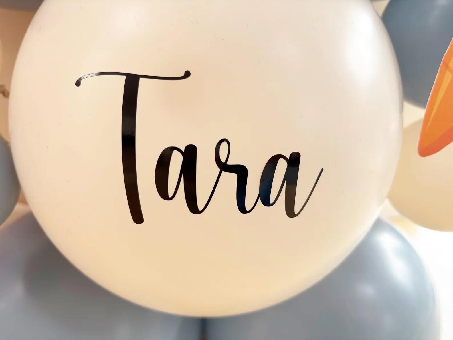 Easter Bunny Balloon Sculpture