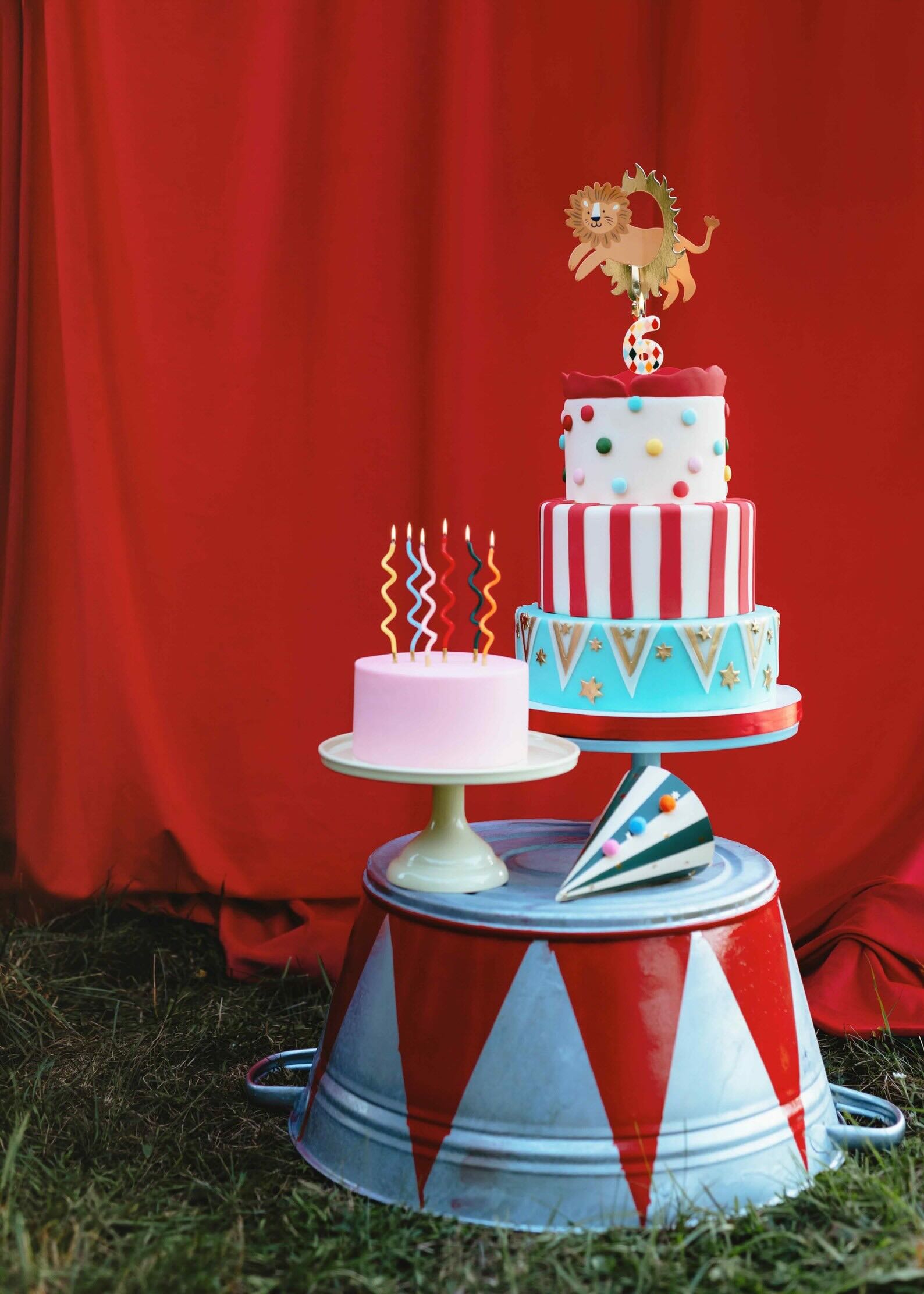 lion caketopper front Lion Cake Topper