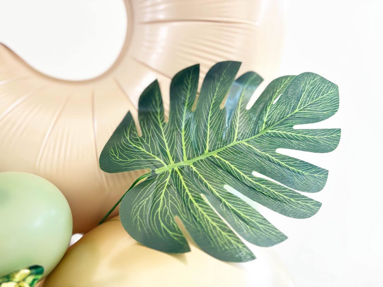 Dino T-Rex Balloon Sculpture