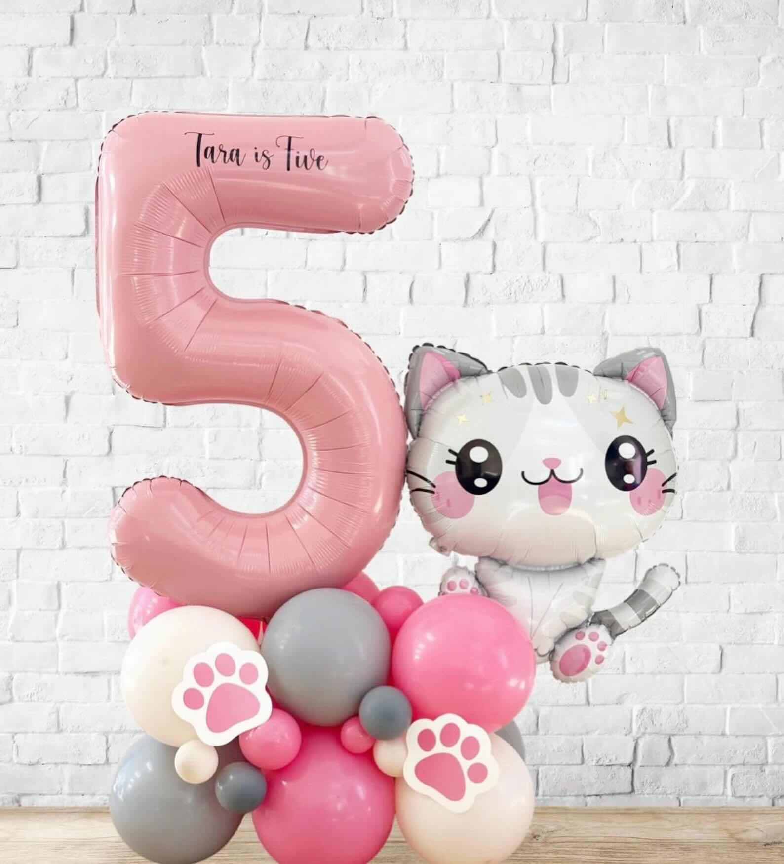 DIY Cat Balloon Sculpture