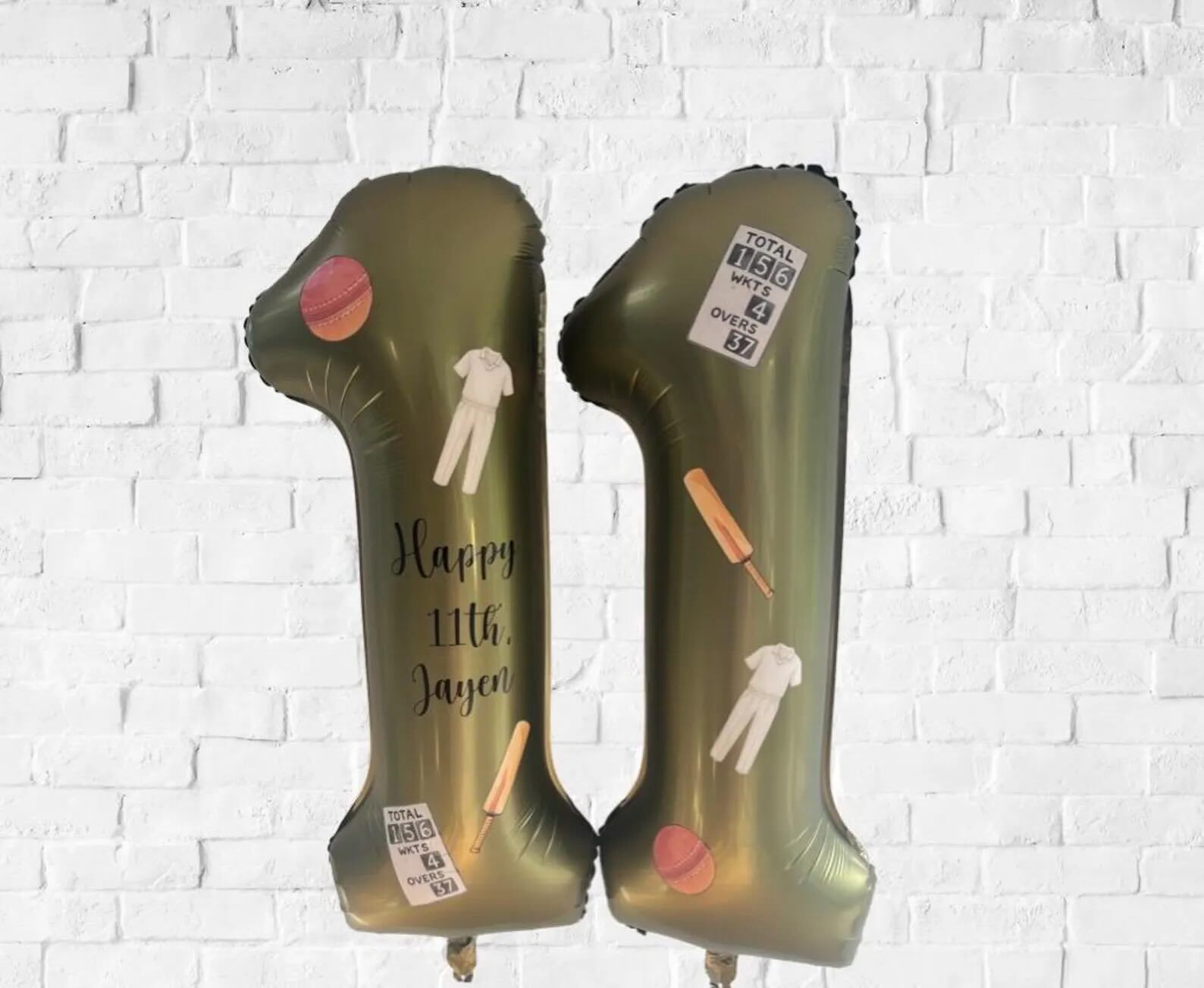 Personalised Cricket Themed Number Balloon Set