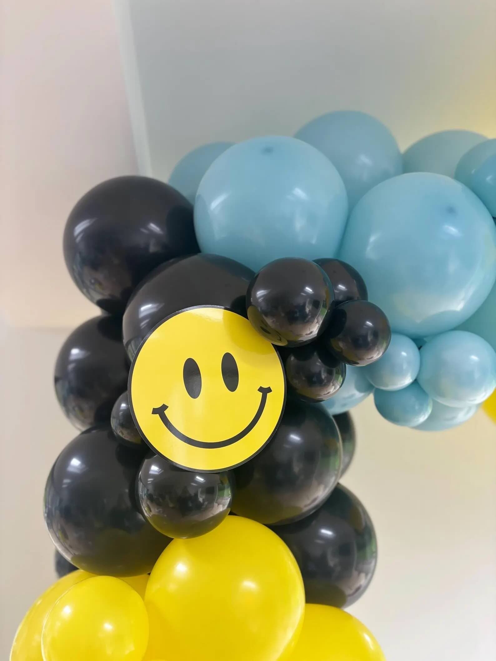 One Happy Dude Themed Balloon Arch