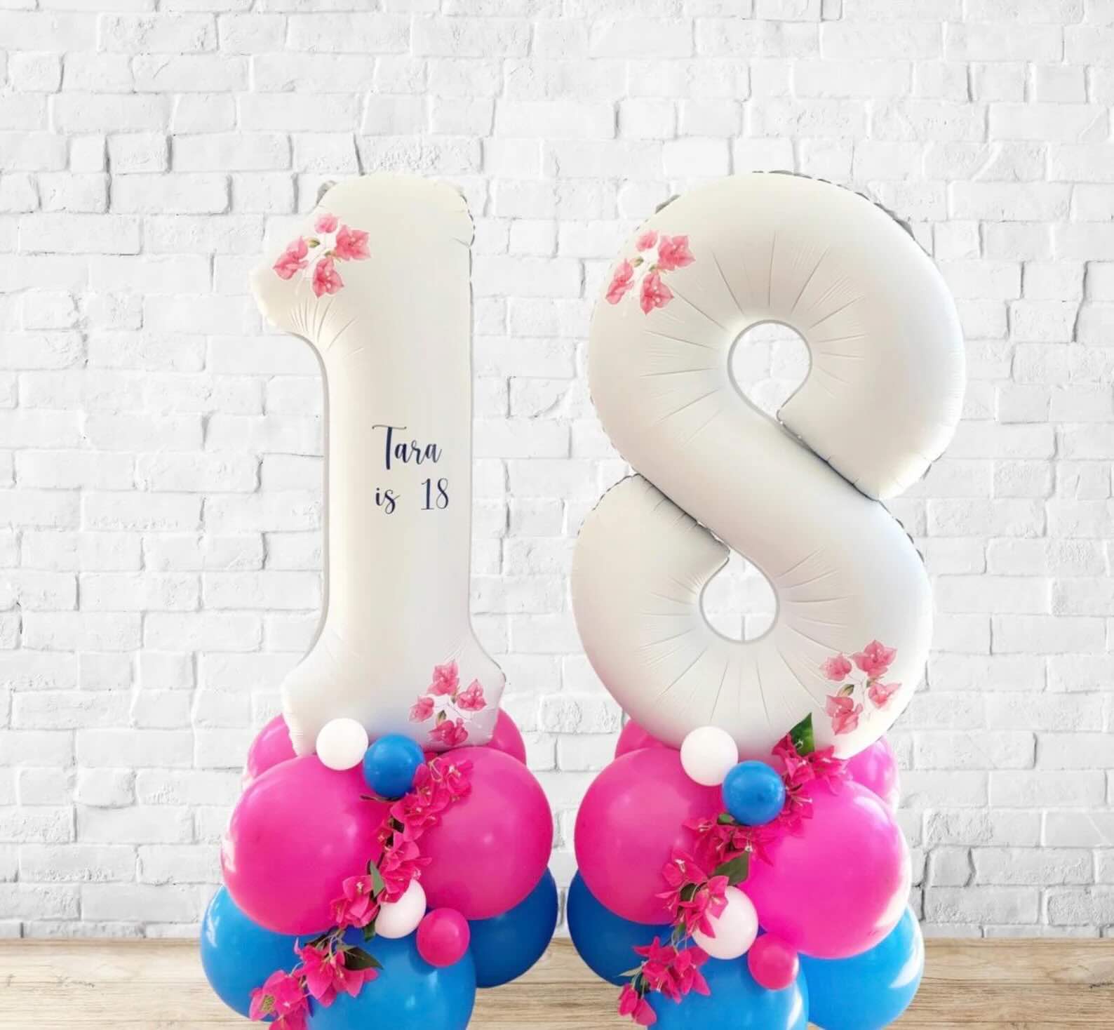 DIY Large 43" Mamma Mia Balloon Sculpture