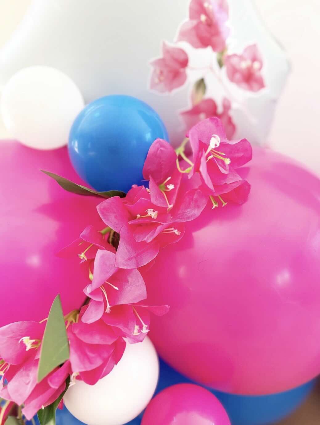 DIY Large 43" Mamma Mia Balloon Sculpture