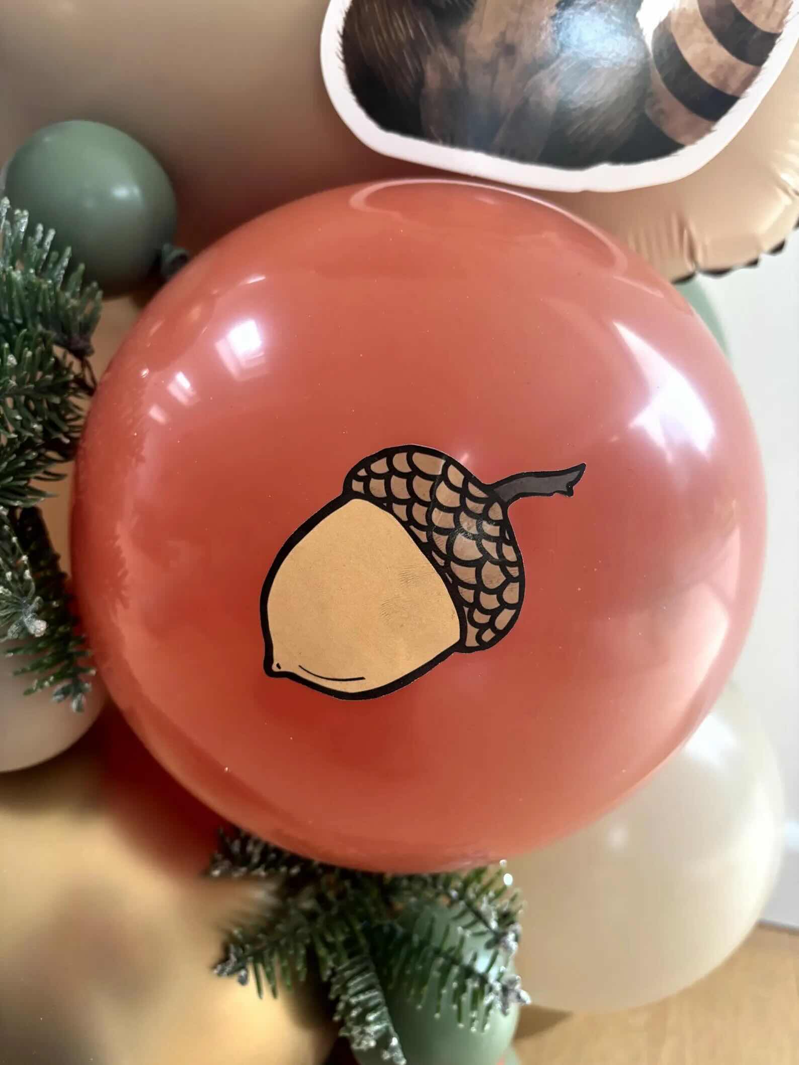 DIY Woodland Balloon Sculpture