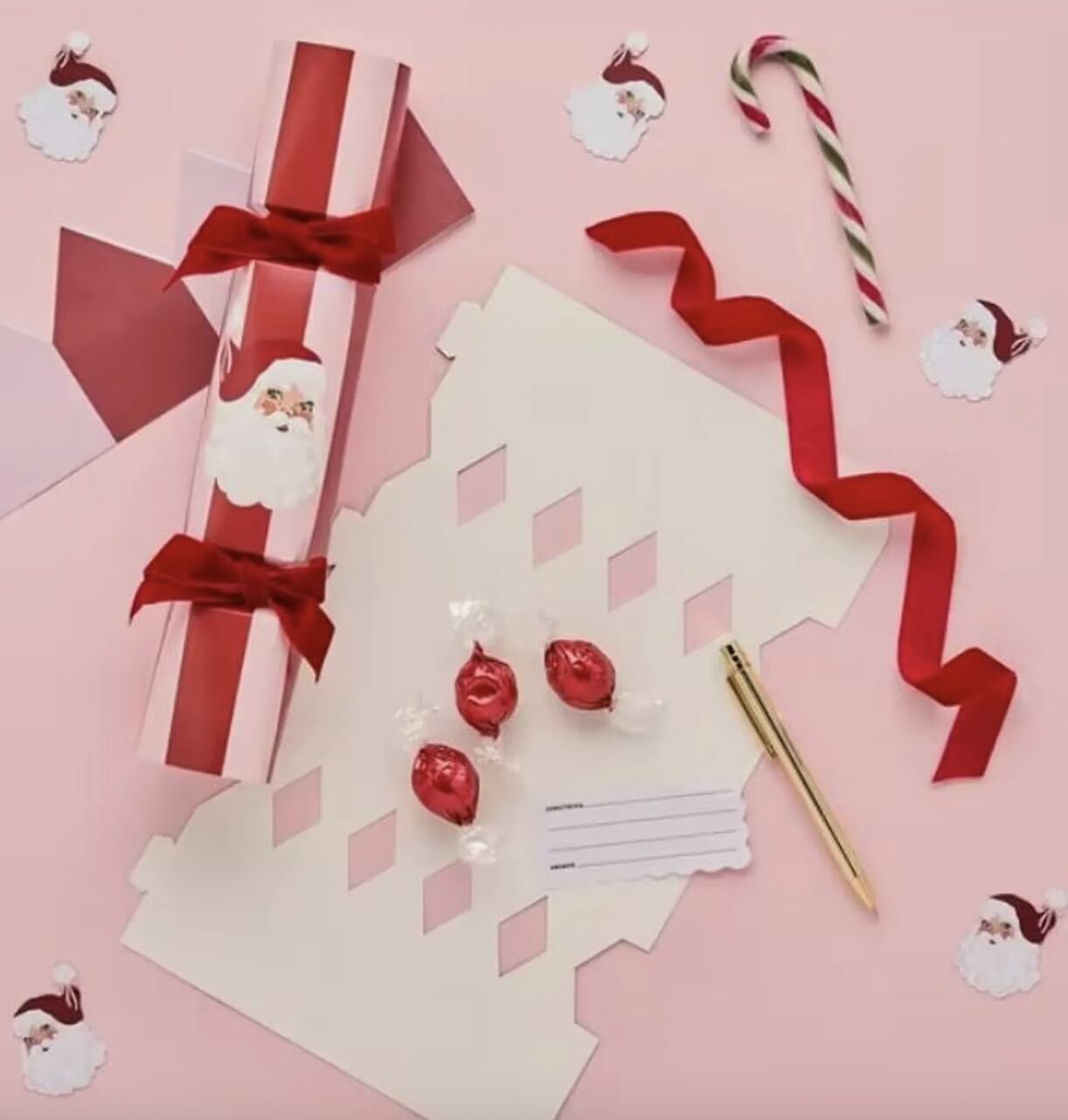 DIY Pink Santa Crackers