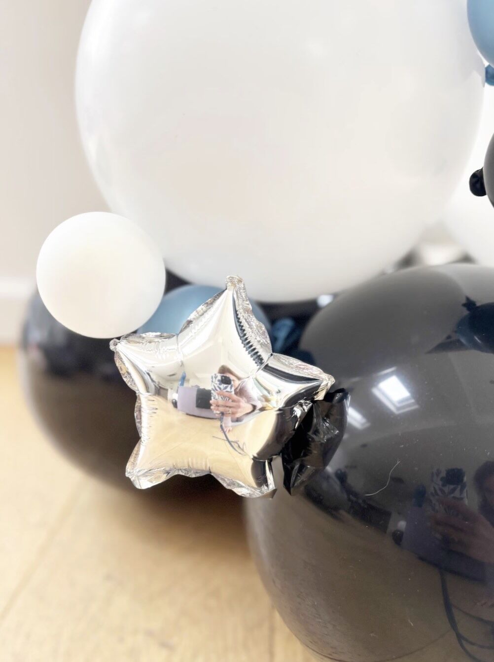 DIY Licensed Star Wars Balloon Sculpture